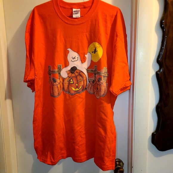 Halloween Ghost t-shirt - Picture 1 of 2